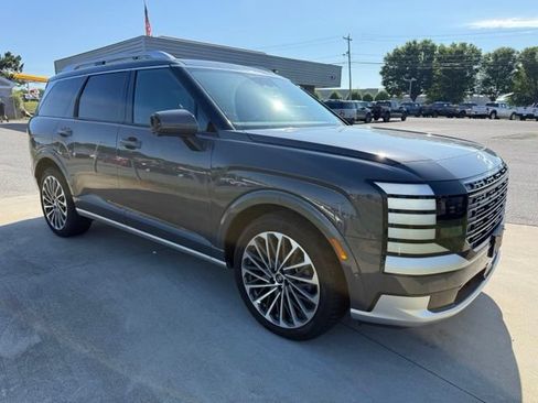Used 2026 Hyundai Palisade Calligraphy AWD/4WD image 4
