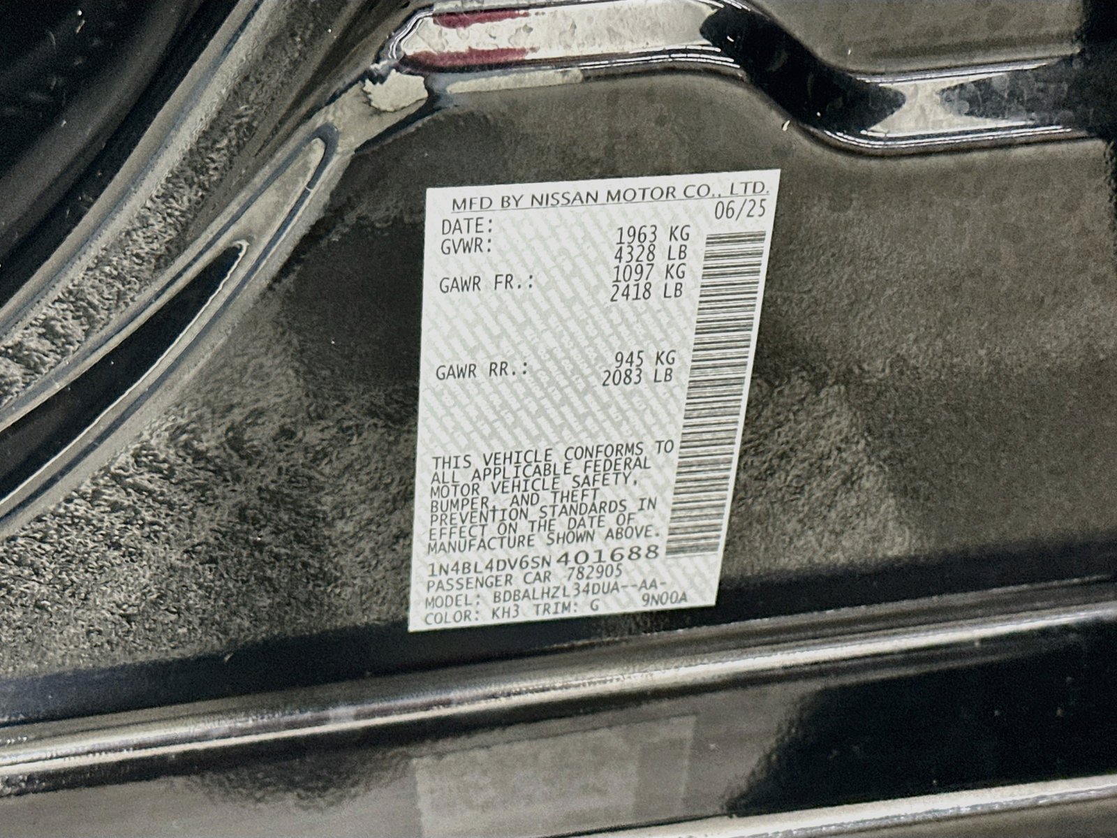 Used 2025 Nissan Altima 2.5 SV FWD image 29