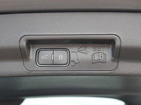 Used 2023 Ford Explorer XLT w/ Equipment Group 202A image 47