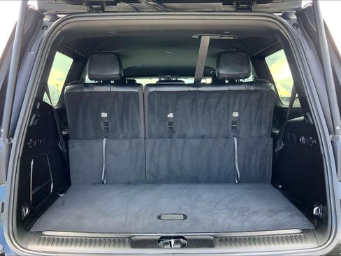 Used 2024 Jeep Wagoneer Series II w/ Flexible Seating Group RWD image 34