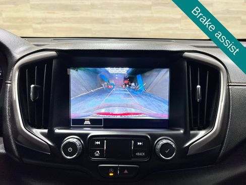 Used 2024 GMC Terrain AT4 AWD/4WD image 11
