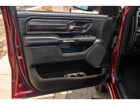 Used 2021 RAM 1500 Limited AWD/4WD image 9