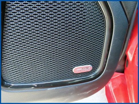 Certified 2022 Jeep Compass Limited w/ (RED) Package image 13