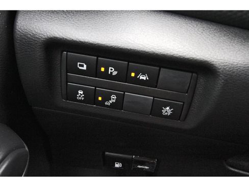 Certified 2025 Nissan Kicks Play S FWD image 21