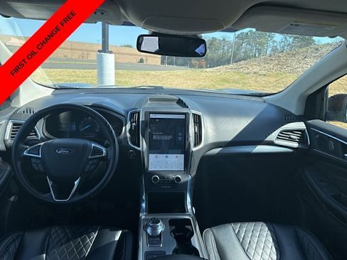 Used 2023 Ford Edge Titanium AWD/4WD image 19