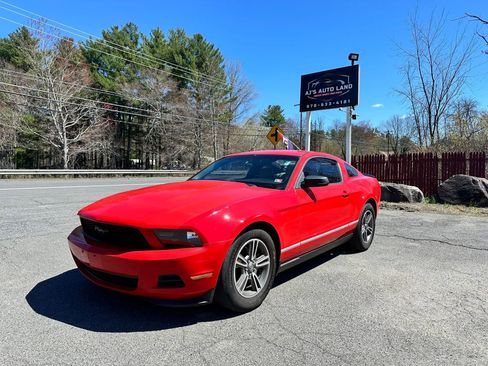 Used 2012 Ford Mustang Premium RWD image 1