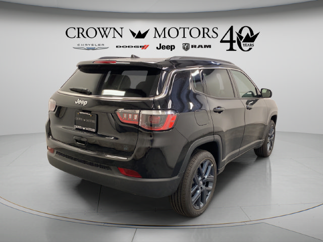 Used 2026 Jeep Compass Latitude AWD/4WD image 14