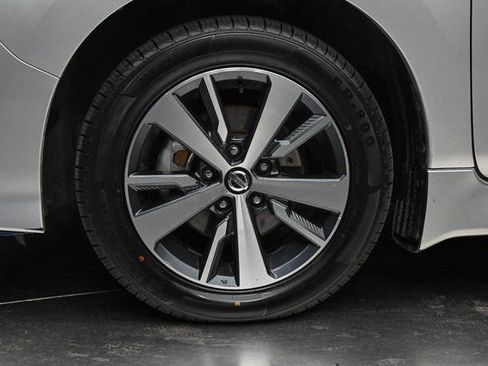 Used 2022 Nissan Leaf S Plus image 8