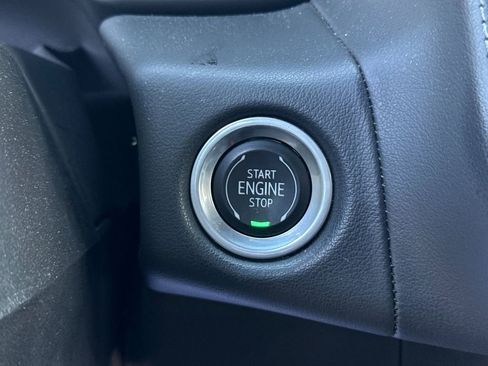 Used 2021 Chevrolet Suburban LT w/ Rear Media and Nav Package image 25