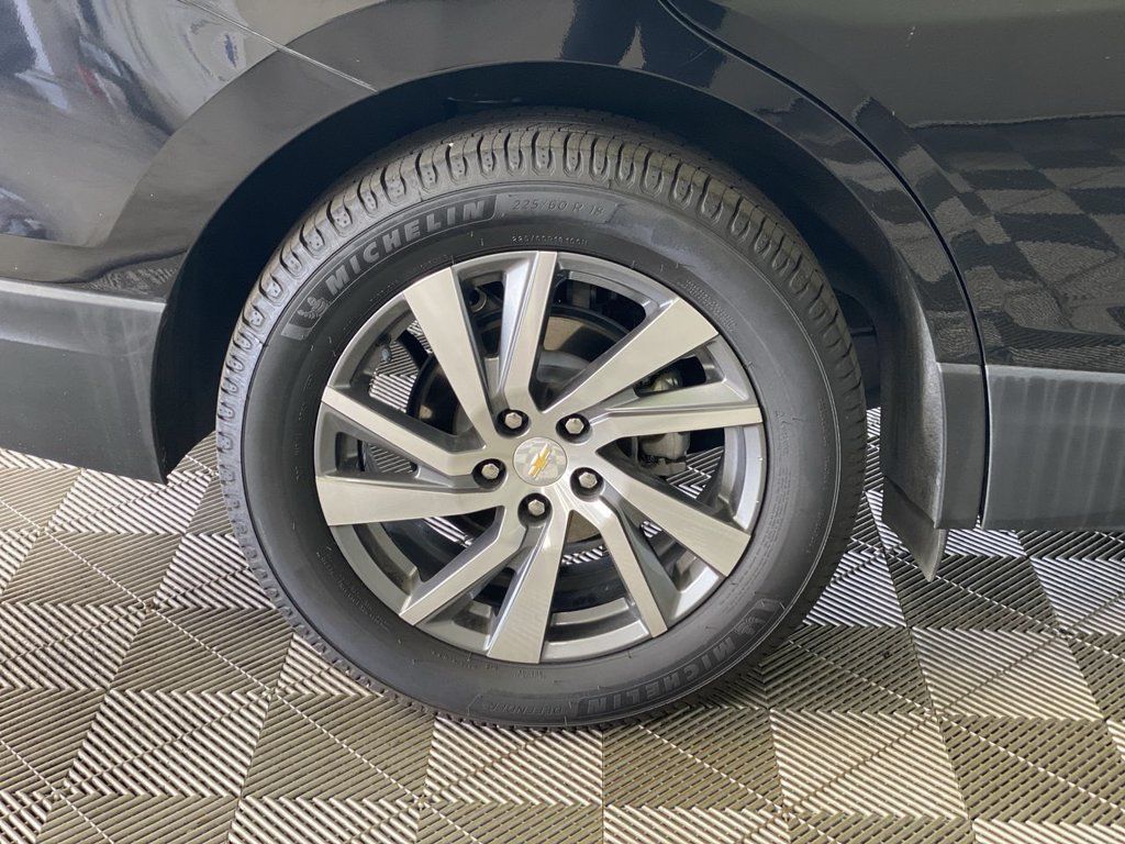 Used 2022 Chevrolet Equinox Premier AWD/4WD image 18