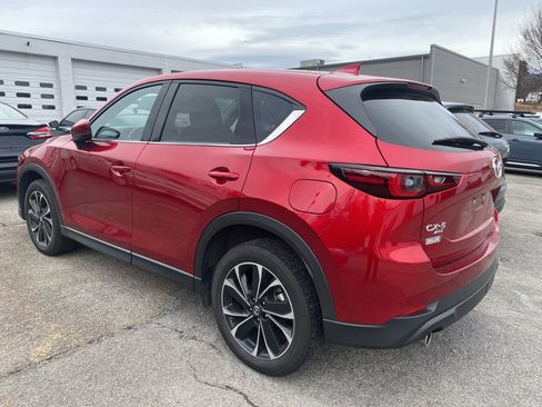 Used 2023 MAZDA CX-5 AWD 2.5 S w/ Premium Plus Pkg image 2