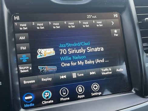 Used 2022 Chrysler 300 Touring w/ Sport Appearance Package image 12