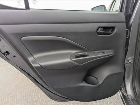 Used 2025 Nissan Versa S FWD image 16