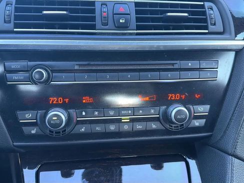 Used 2012 BMW 650i Convertible image 16