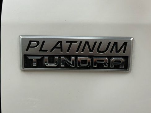 Used 2018 Toyota Tundra Platinum AWD/4WD image 14