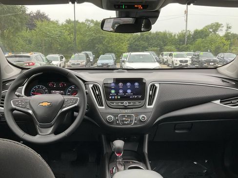 Used 2024 Chevrolet Malibu RS w/ LPO, Floor Liner Package FWD image 28