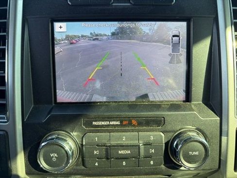 Used 2018 Ford F150 Lariat image 15