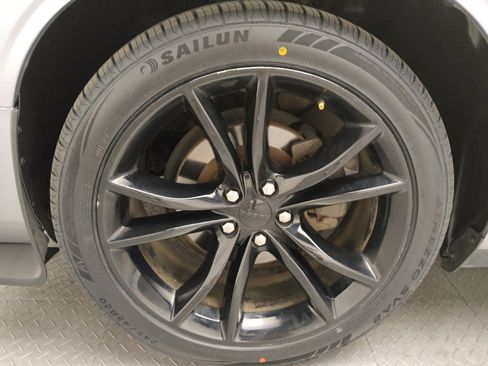 Used 2016 Dodge Challenger SXT w/ Blacktop Package image 31