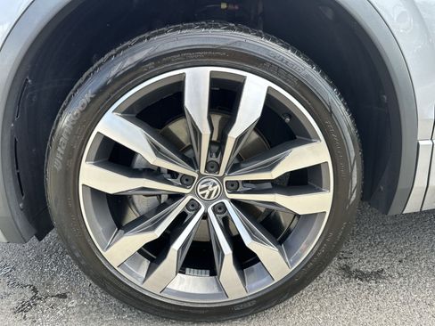 Used 2021 Volkswagen Tiguan SEL Premium R-Line AWD/4WD image 20