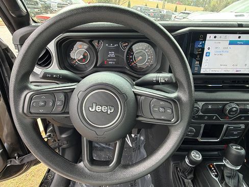 Used 2024 Jeep Wrangler Sport image 24