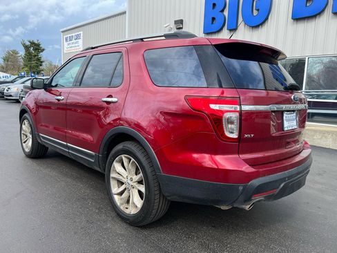 Used 2014 Ford Explorer XLT w/ Equipment Group 202A image 3