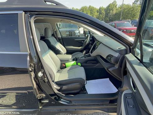Used 2022 Subaru Outback Premium AWD/4WD image 22