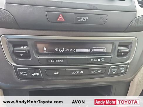 Used 2017 Honda Pilot LX image 23