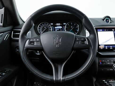 Certified 2023 Maserati Ghibli Modena Q4 image 18