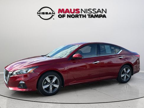 Used 2019 Nissan Altima 2.5 SV FWD image 5