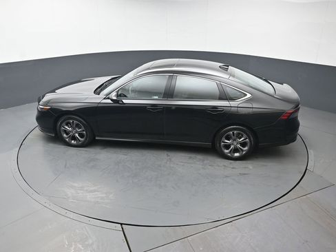 Used 2023 Honda Accord EX image 34