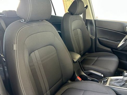 Used 2026 Hyundai Venue SEL FWD image 22
