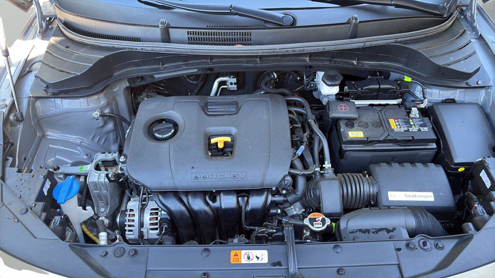 Used 2025 Kia Soul LX w/ LX Technology Package FWD image 9