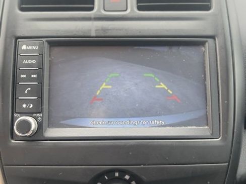 Used 2019 Nissan Versa S Plus image 10