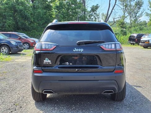 Used 2020 Jeep Cherokee Latitude Lux w/ Comfort/Convenience Group AWD/4WD image 5