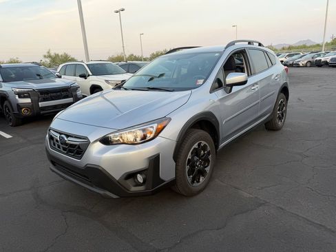 Certified 2023 Subaru Crosstrek 2.0i Premium AWD/4WD image 3
