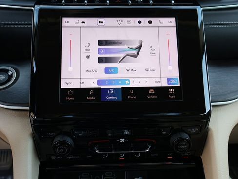 Used 2022 Jeep Grand Cherokee Limited w/ Trailer Tow Prep Group (B) image 55