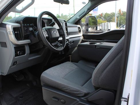 Used 2024 Ford F250 XLT w/ FX4 Off-Road Package AWD/4WD image 27