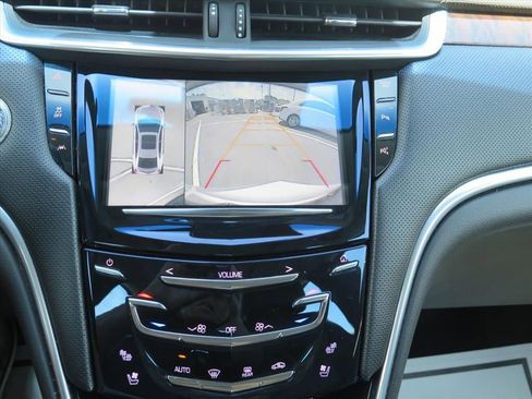 Used 2016 Cadillac XTS Luxury w/ Driver Awareness Package image 14