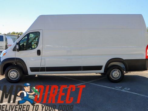 Used 2024 RAM ProMaster 3500 w/ Convenience Group image 10