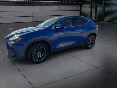 Certified 2025 Lexus NX 250 FWD w/ Premium Package image 4