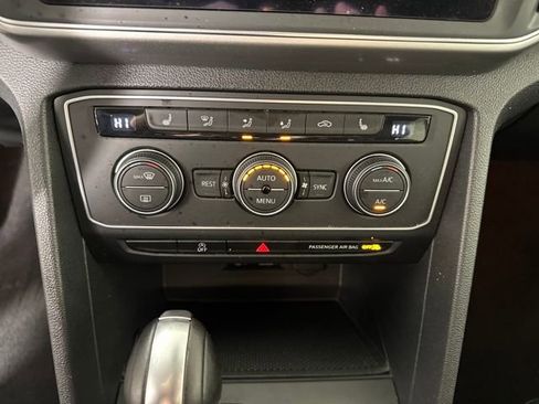 Used 2019 Volkswagen Atlas SE w/ Towing Package image 23