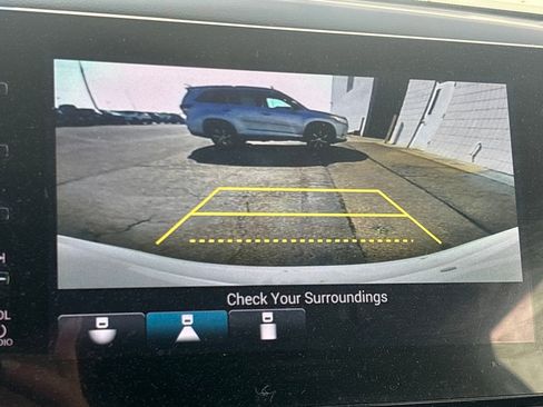 Used 2021 Honda Accord Sport image 12