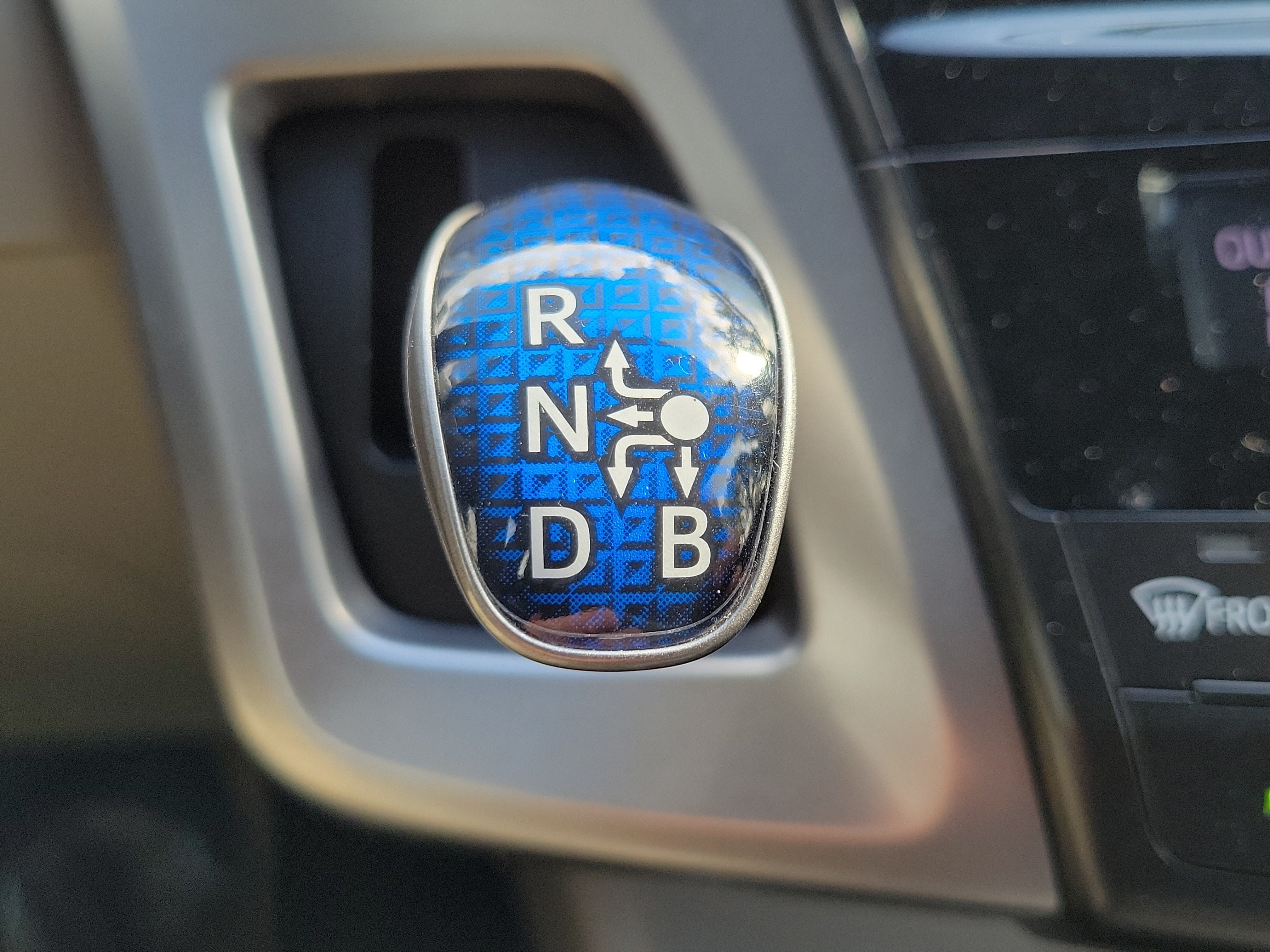 Used 2015 Toyota Prius V Two FWD image 23