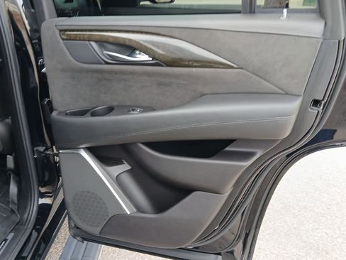 Used 2020 Cadillac Escalade Platinum image 57