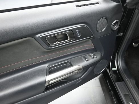 Used 2017 Ford Mustang Shelby GT350R w/ GT350R Equipment Group 920A image 10