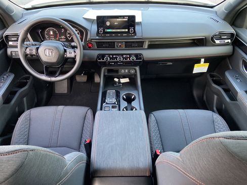 New 2025 Honda Pilot Sport image 48