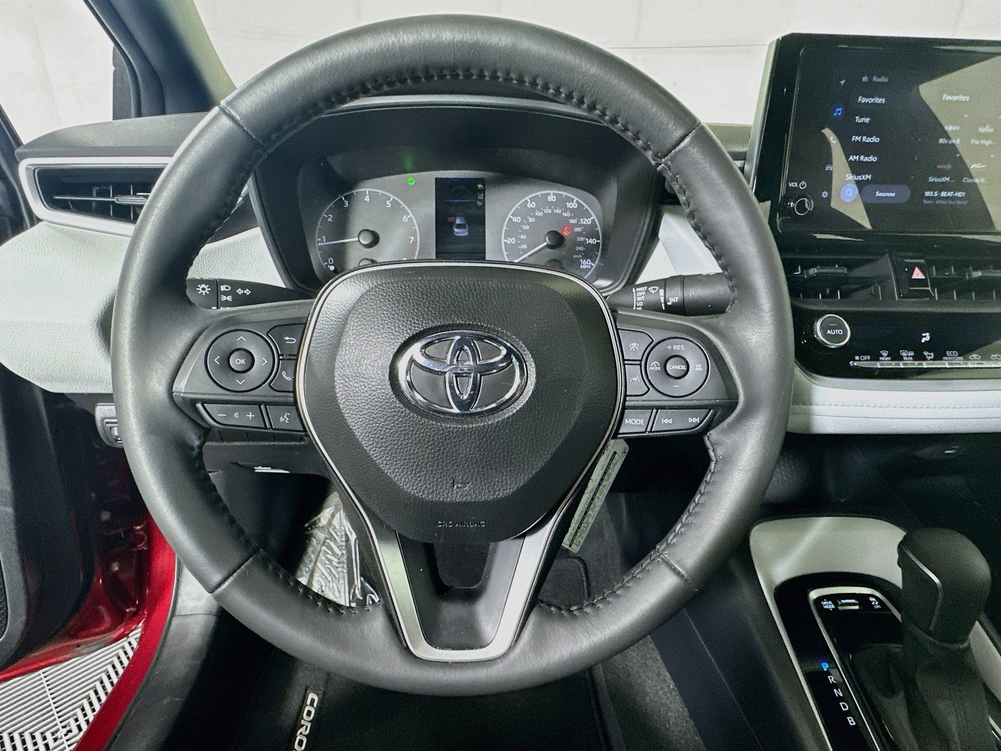 Used 2024 Toyota Corolla SE FWD image 15