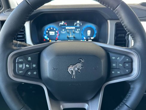 New 2026 Ford Bronco Outer Banks w/ Sasquatch Package image 23