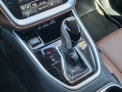 Used 2024 Subaru Outback Touring XT image 21