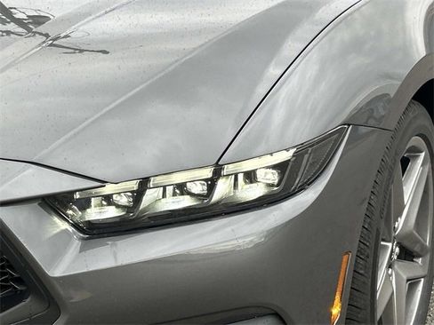 New 2026 Ford Mustang Coupe image 9